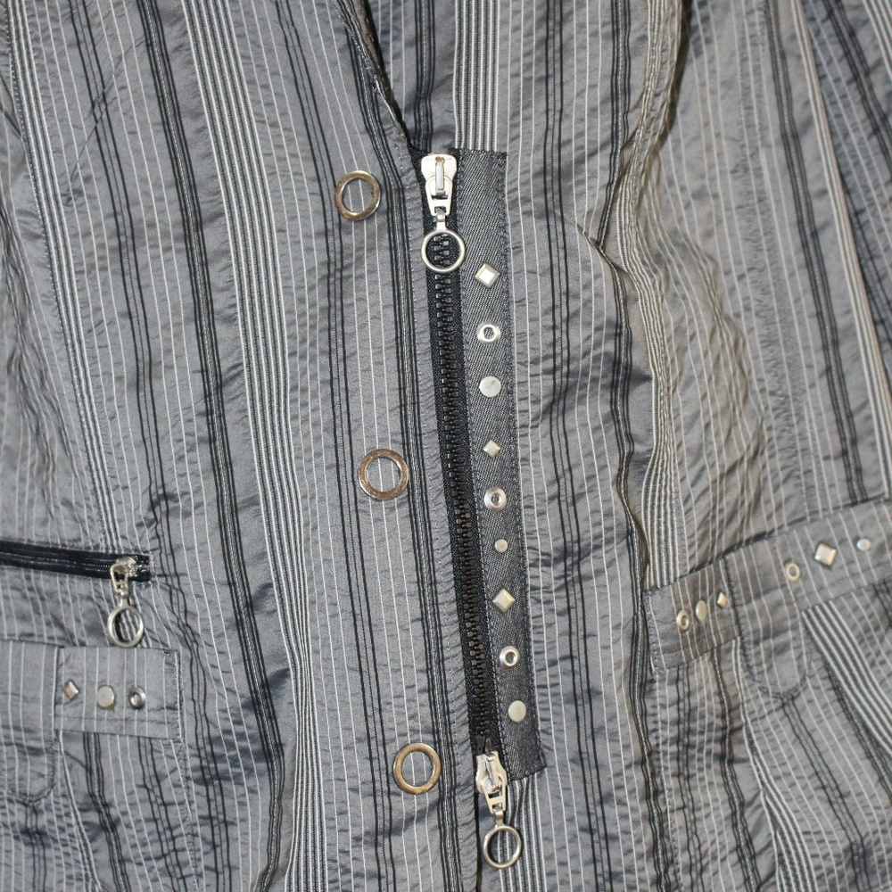 Bianca , silver Rocker jacket - Picture 5 of 13